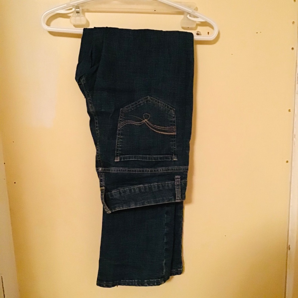 Jeans - Picture 3 of 7